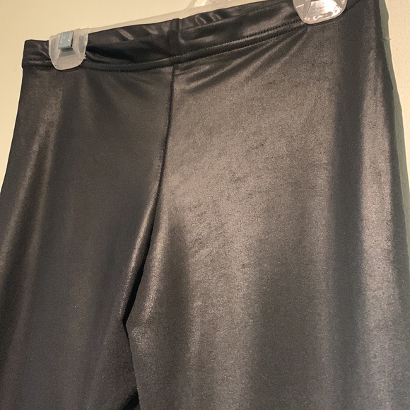 🔥🔥🔥 American Apparel Metallic Legging. Matte black. Size Medium - Picture 7 of 8